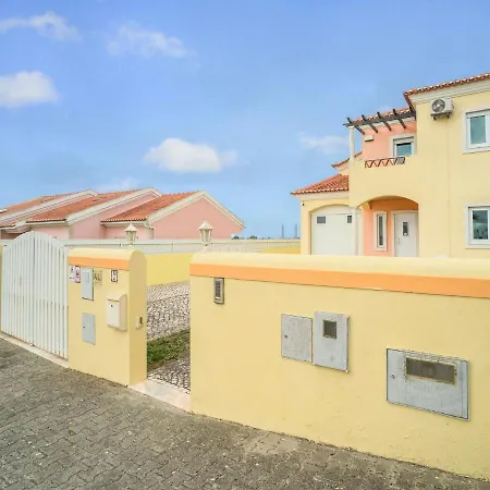 In Santa B Rbara With Garden And Terrace * Santa Barbara (Lisbon)